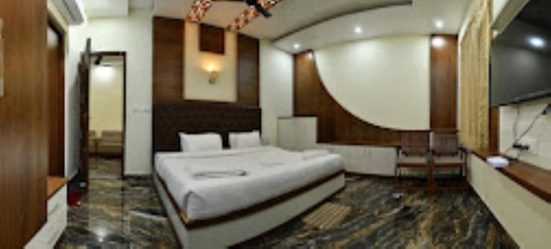 Hotel Nivetha Grand , Coimbatore Exterior photo